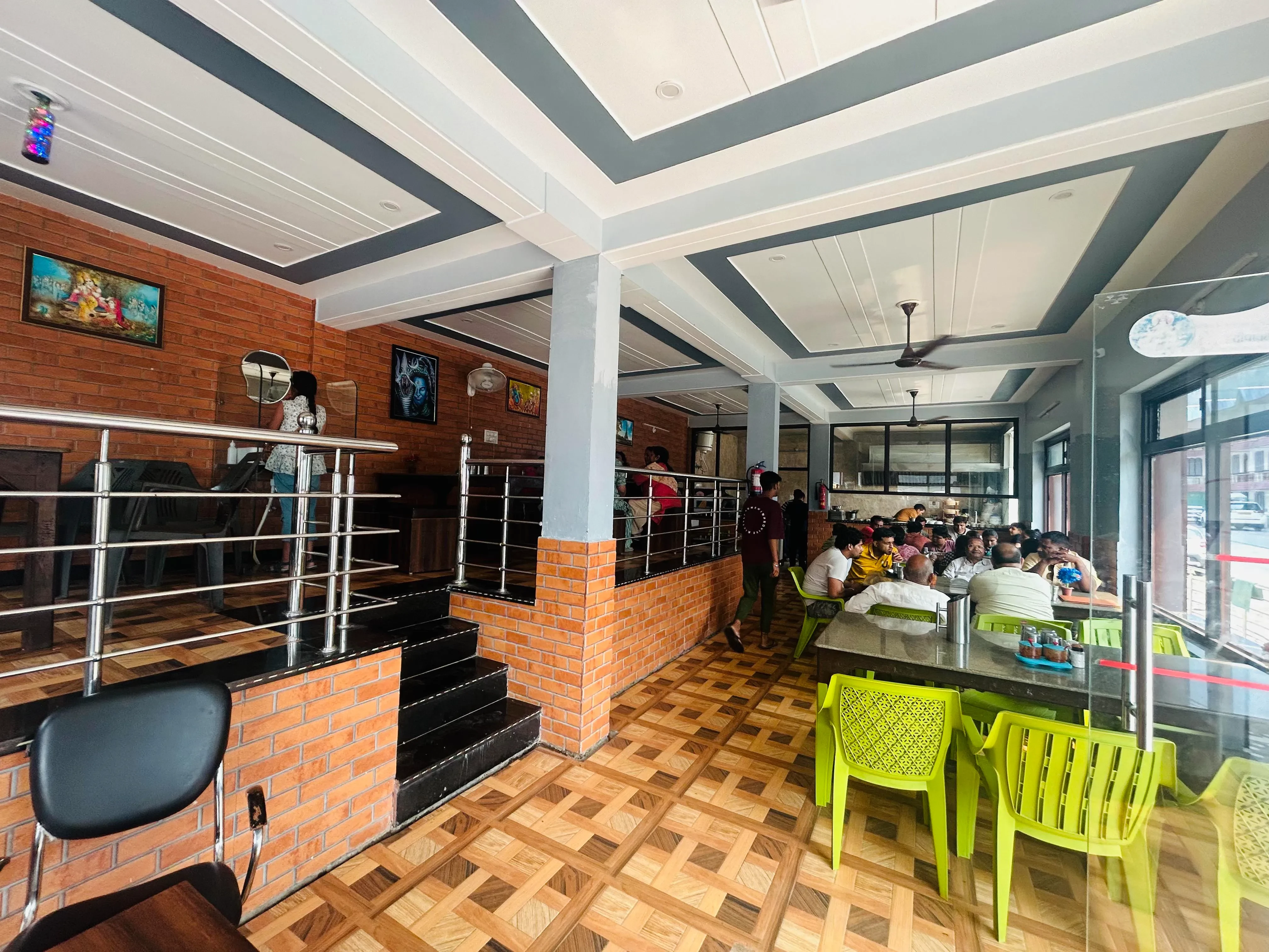 Hotel Vaibhav Ganga Uttarkashi [Restaurant]