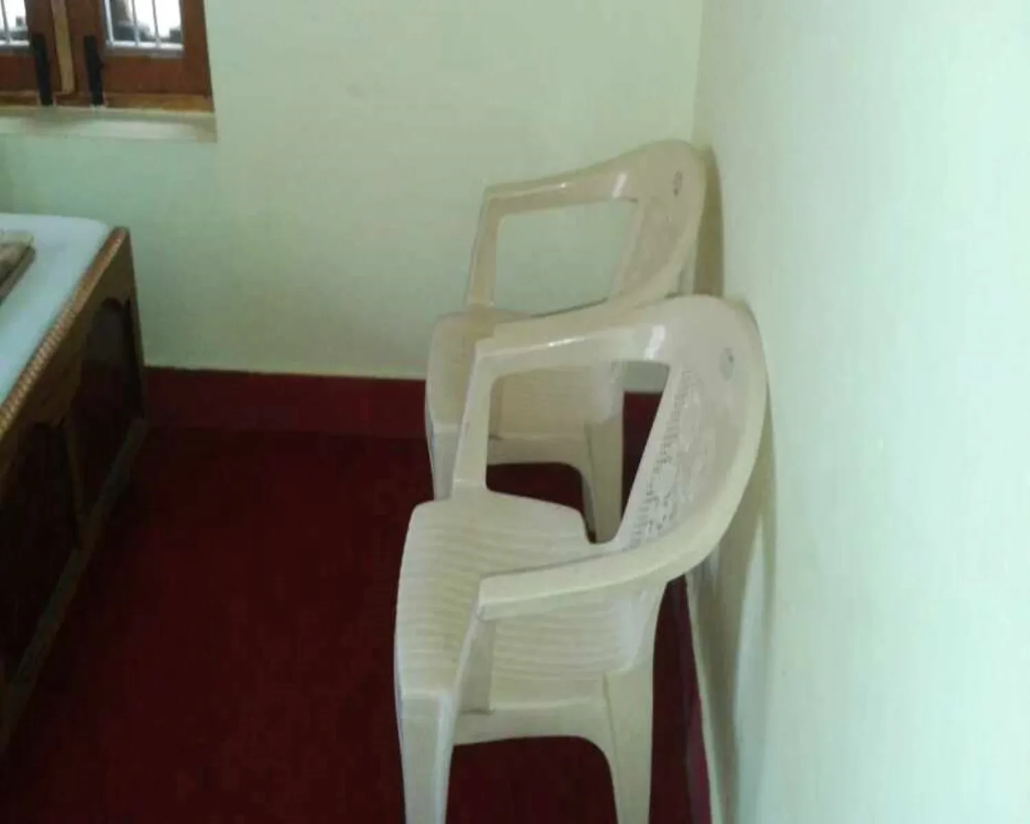 Hotel Jahnavi Uttarkashi [Seating Area]
